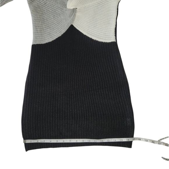Chic & Modern Color Block Knitted Mini Dress | White, Black & Gray 3-Tone | M - Picture 7 of 12